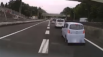 煽られて急ブレーキをかけたら犯罪!【煽り運転を回避するための秘策】